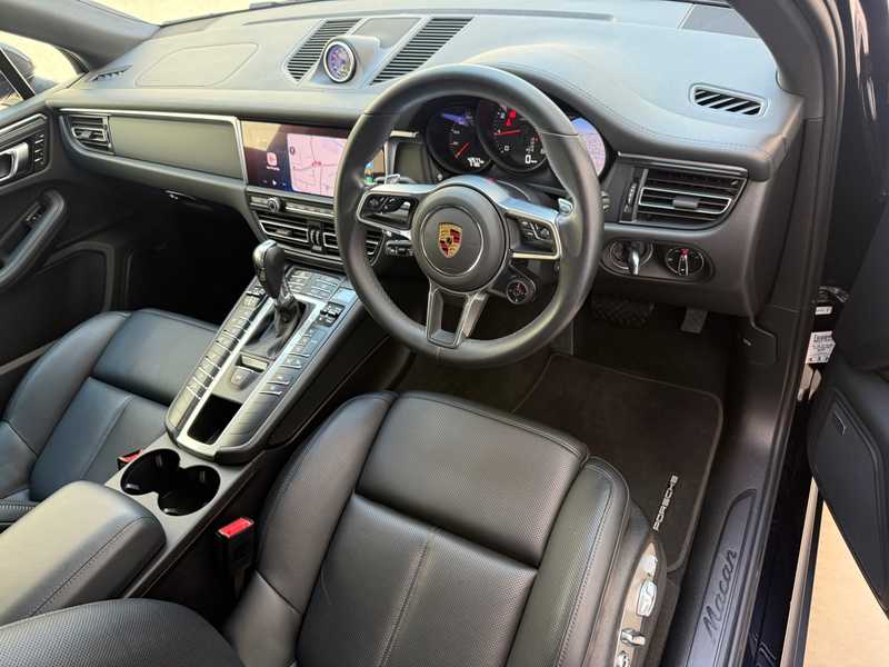 2021 Porsche Macan 2,0L 2021 Cyprus