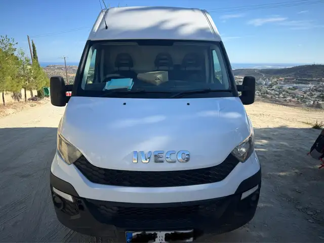 Iveco Daily 2,2L 2015, Επαρχία Λεμεσού — Λεμεσός - Ομόνοια