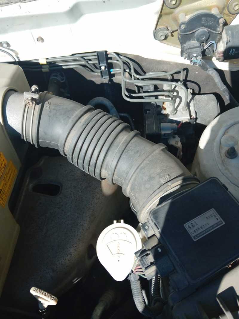 1999 Mitsubishi Pajero 1,8L 1999 Cyprus