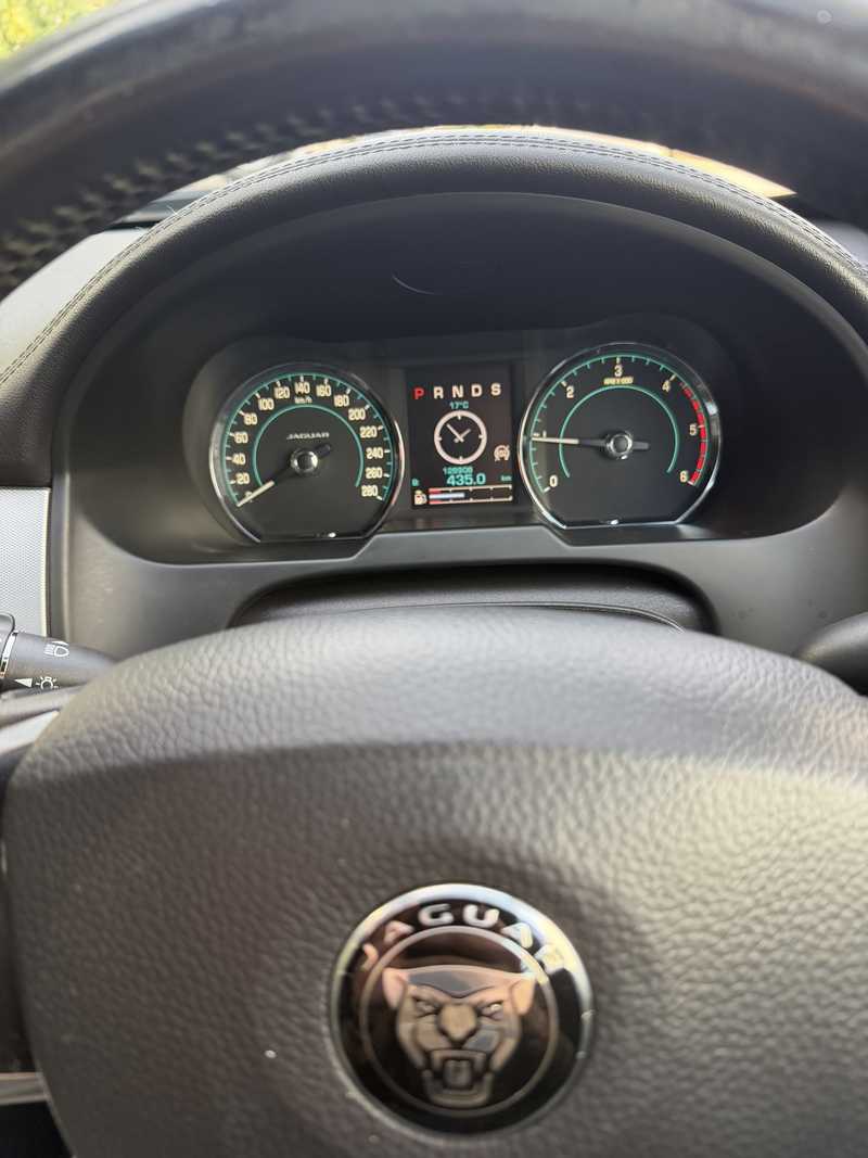 2014 Jaguar XF 2,2L 2014 Cyprus