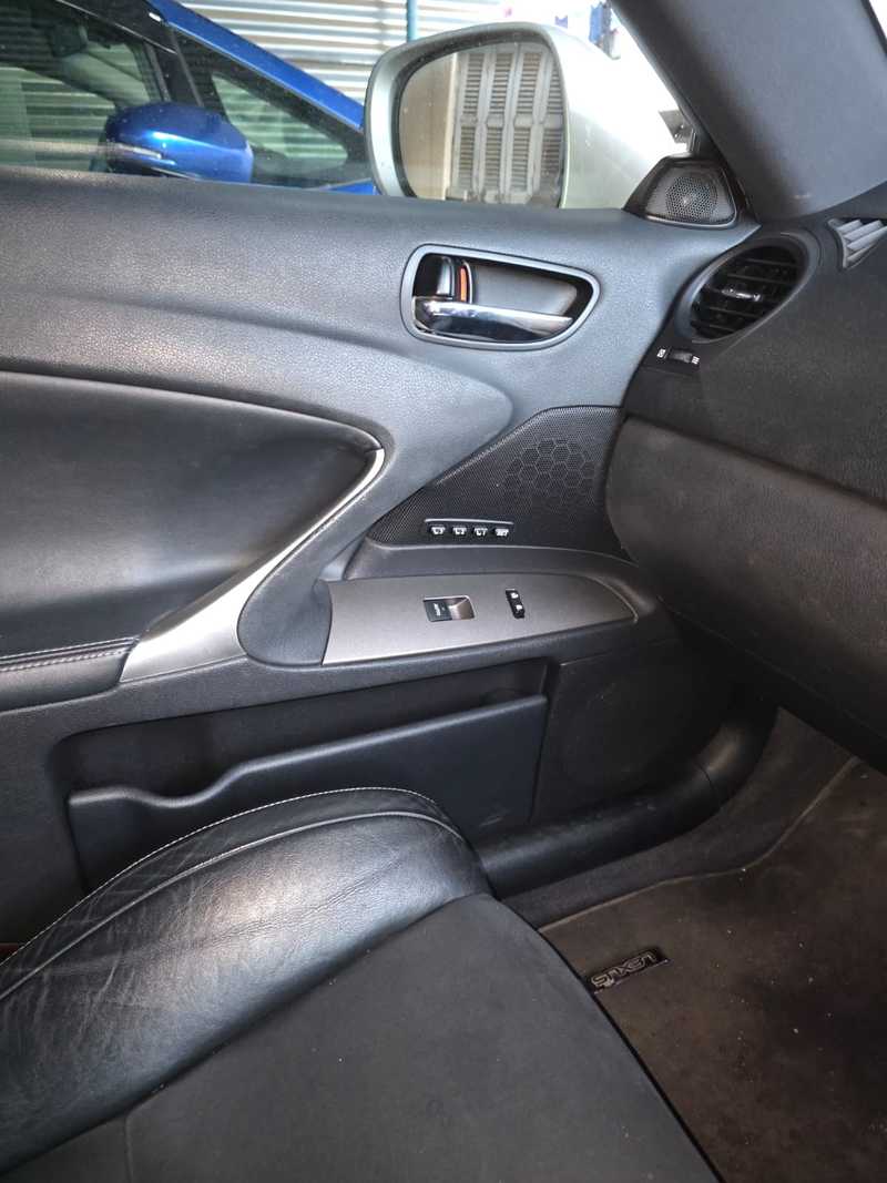 2011 Lexus IS 2,5L 2011 Cyprus