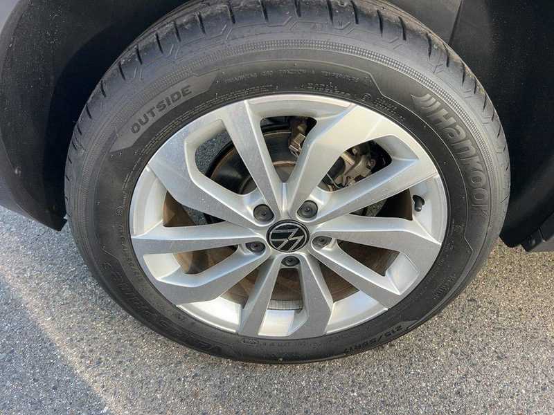 2025 Volkswagen T-Roc 1,5L 2025 Cyprus