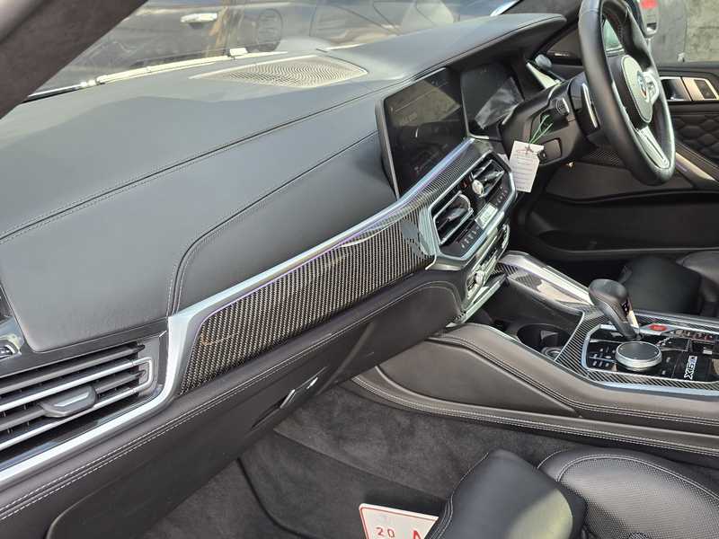 2023 BMW X6M 4,4L 2023 Cyprus