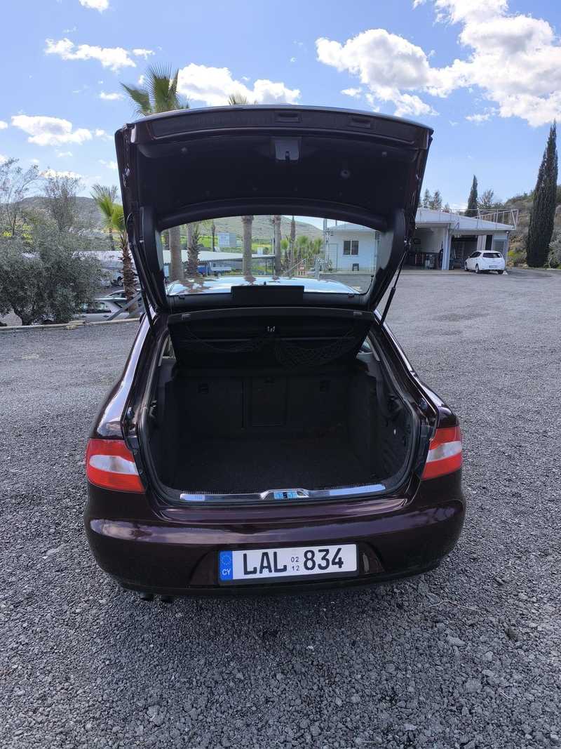 2012 Skoda Superb 1,4L 2012 Cyprus