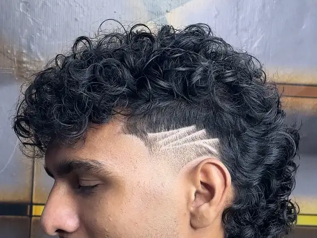 Unisex hairdresser, Limassol — Limassol - Petrou Kai Pavlou