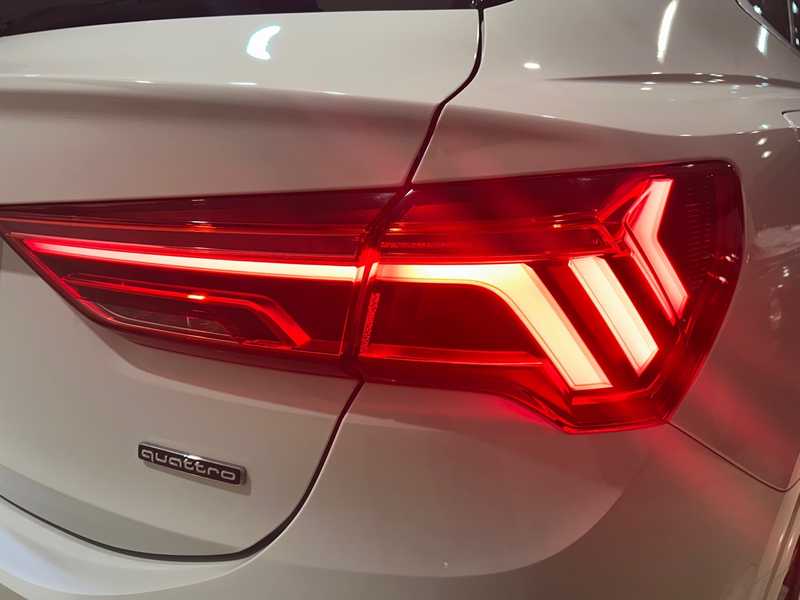 2021 Audi Q3 2,0L 2021 Cyprus