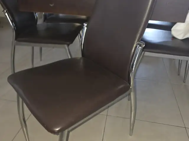 8 dining chairs, Επαρχία Λάρνακας — Δρομολαξιά