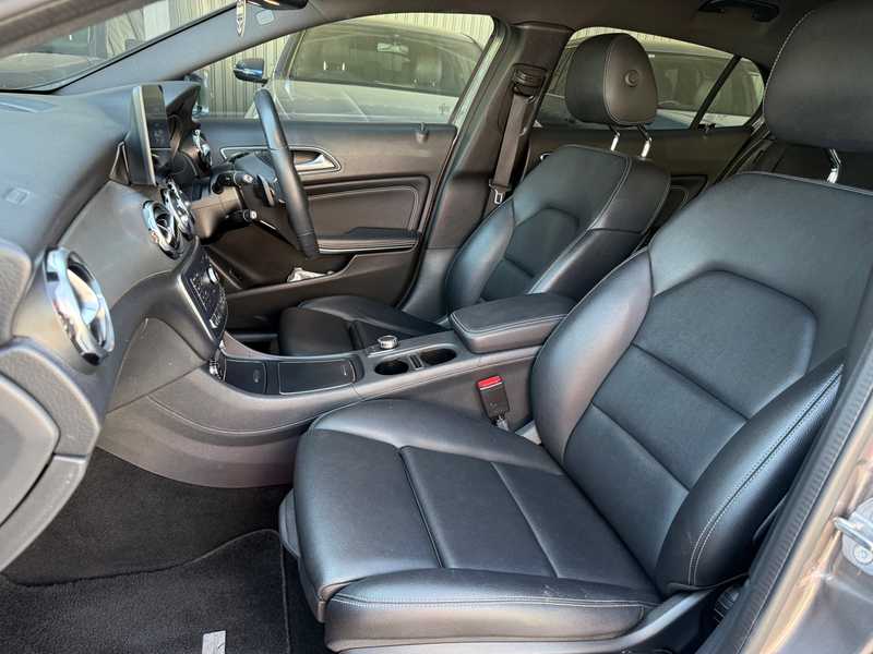 2019 Mercedes-Benz GLA-Class 2,0L 2019 Cyprus