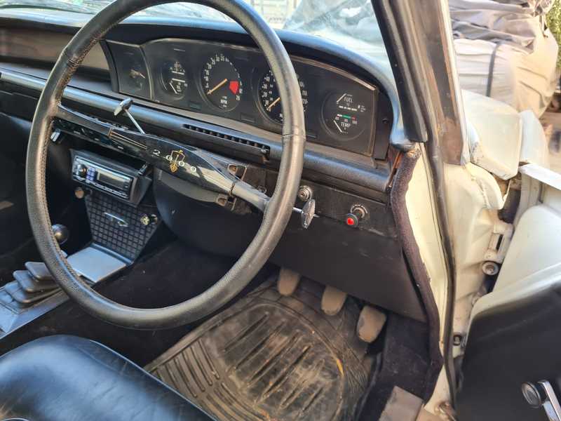 1974 Cars Rover 2,0L 1974 Cyprus