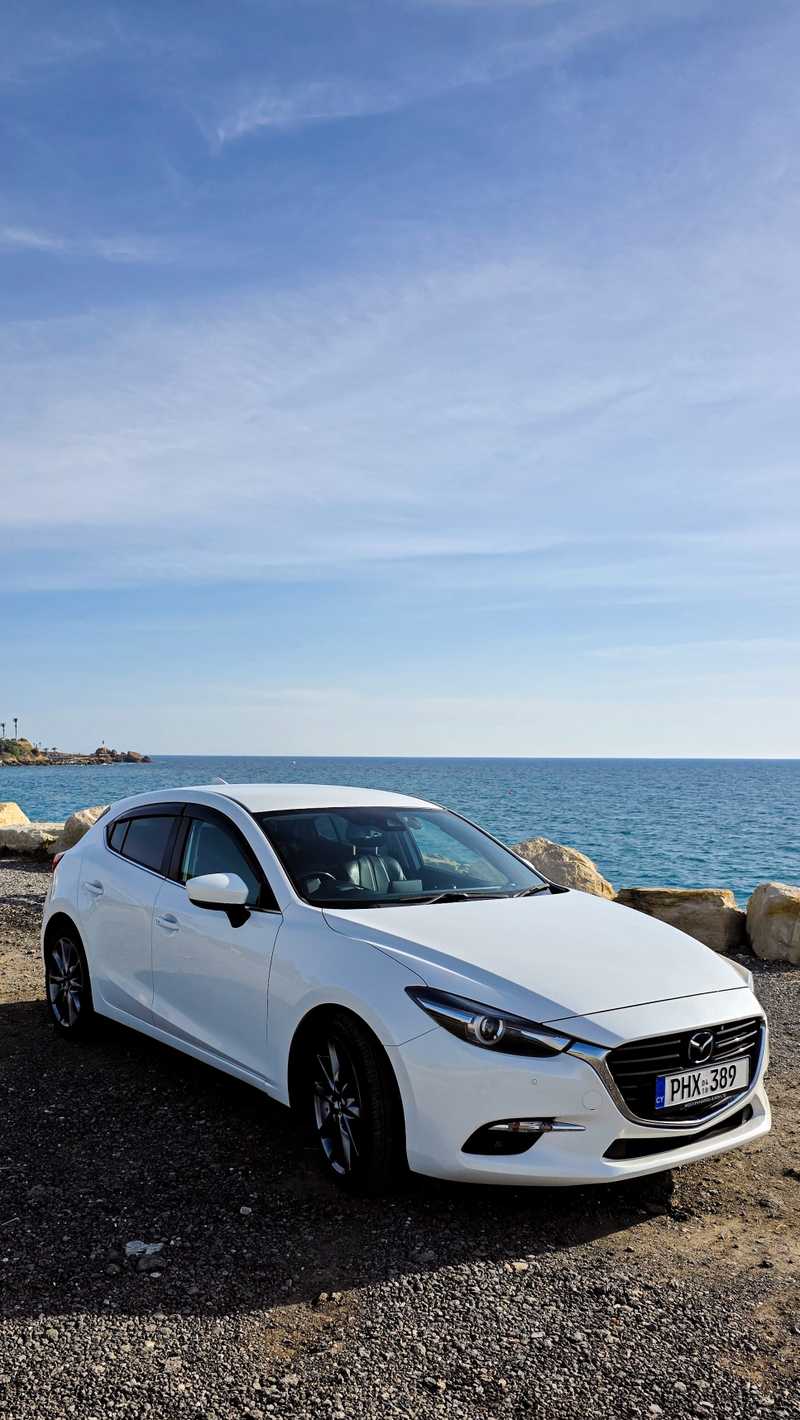 Mazda Axela 1,5L 2018