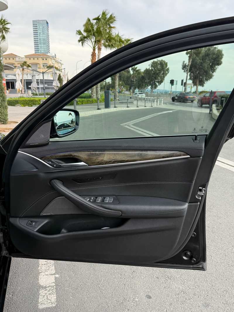 2020 BMW 5-Series 2,0L 2020 Cyprus