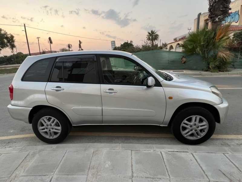 2001 Toyota RAV4 2,0L 2001 Cyprus
