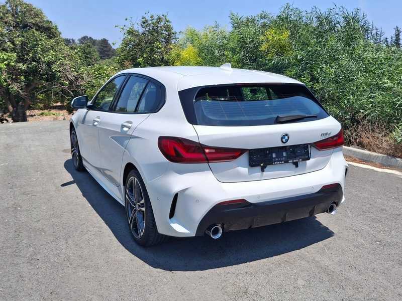 2024 BMW 1-Series 2,0L 2024 Cyprus