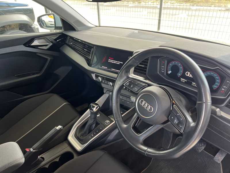 2022 Audi Q5 2,0L 2022 Cyprus