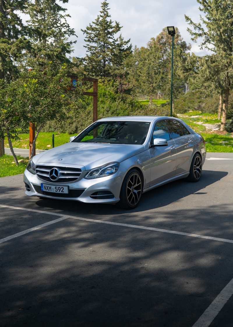 2014 Mercedes-Benz E-Class 2,2L 2014 Cyprus