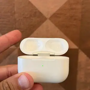 Apple airpods 2 pro case, Paphos — Paphos - Agios Theodoros