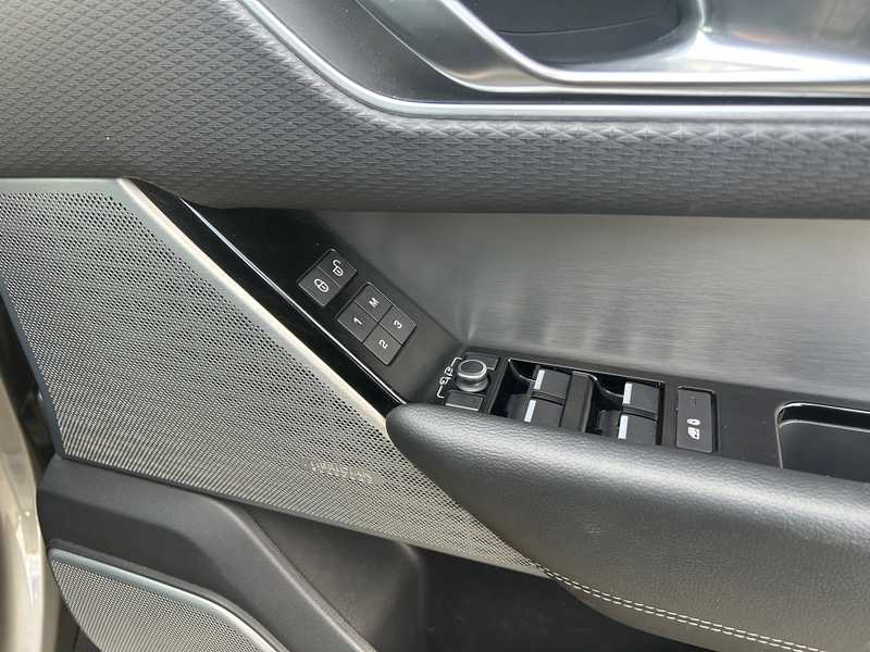 2018 Land Rover Range Rover Velar 2,0L 2018 Cyprus