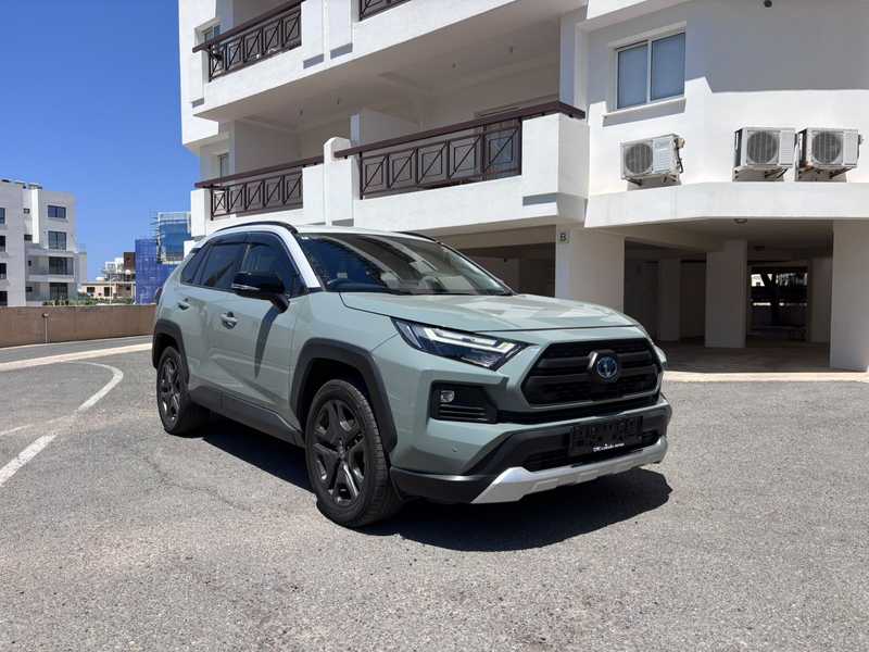 Toyota RAV4 2,5L 2022