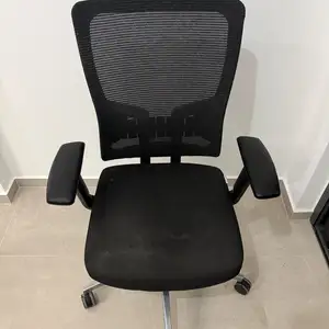 Studio office ergonomic mesh office chair, Larnaca — Livadia Larnakas