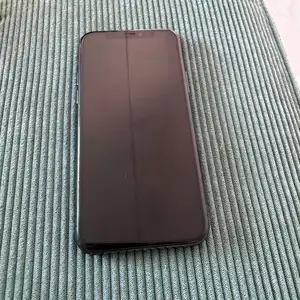 Iphone 11 pro 64gb, 89 battery capacity, case and screen protector, Limassol — Germasogeia