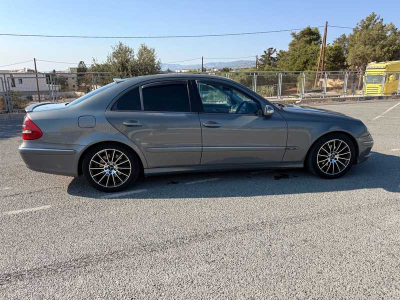2004 Mercedes-Benz E-Class 2,2L 2004 Cyprus
