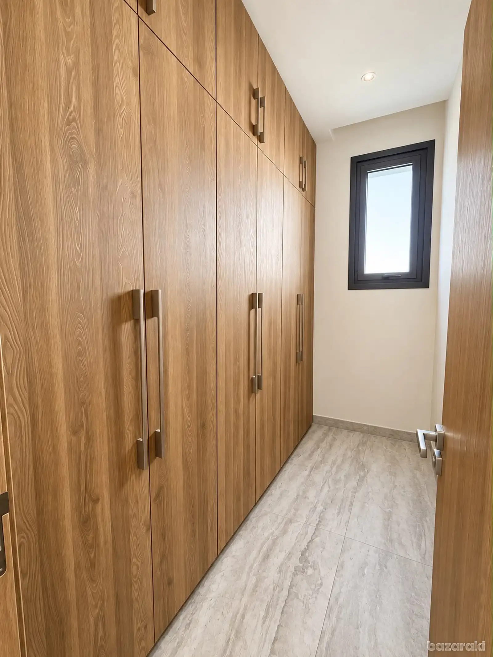 House, 5 bedrooms — 2