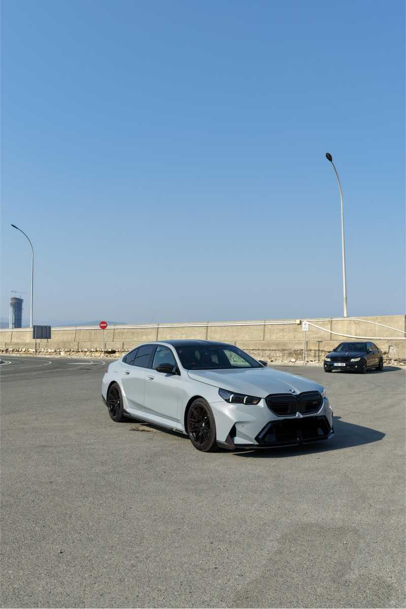 BMW M5 4,4L 2025