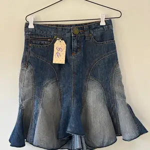 Vintage midi skirt, Επαρχία Λάρνακας — Αραδίππου - Άγιος Φανούριος