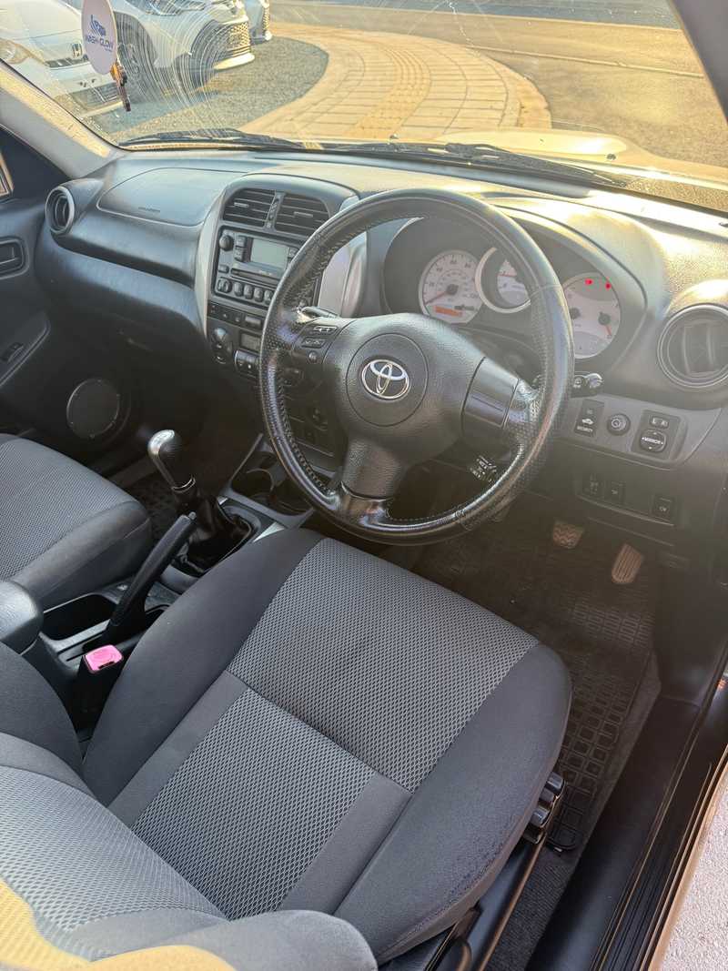 2005 Toyota RAV4 2,0L 2005 Cyprus