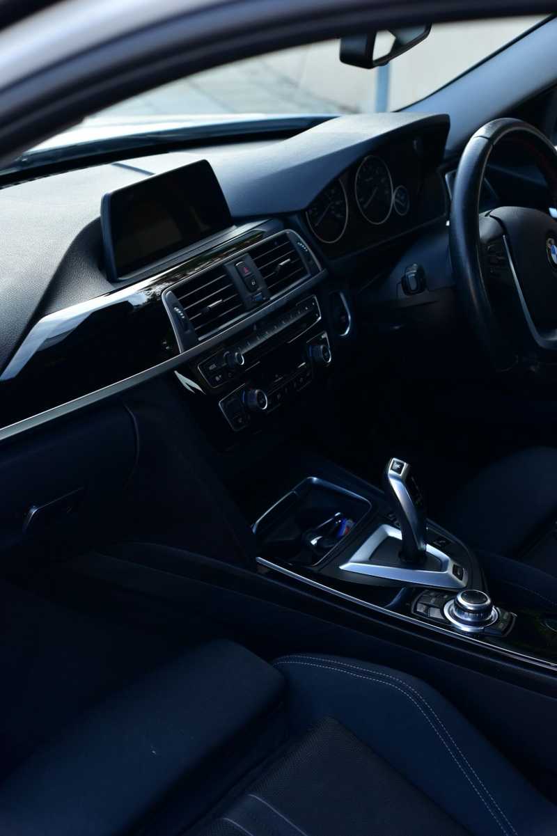 2016 BMW 3-Series 2,0L 2016 Cyprus
