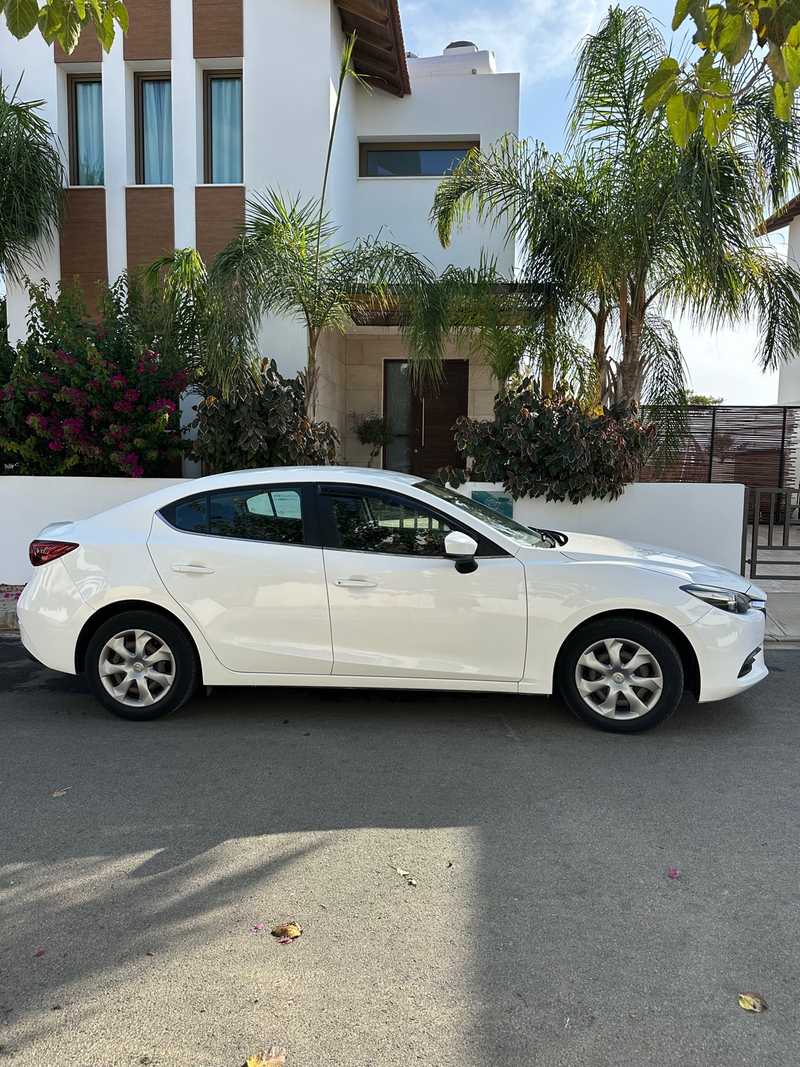 Mazda Axela 1,5L 2019