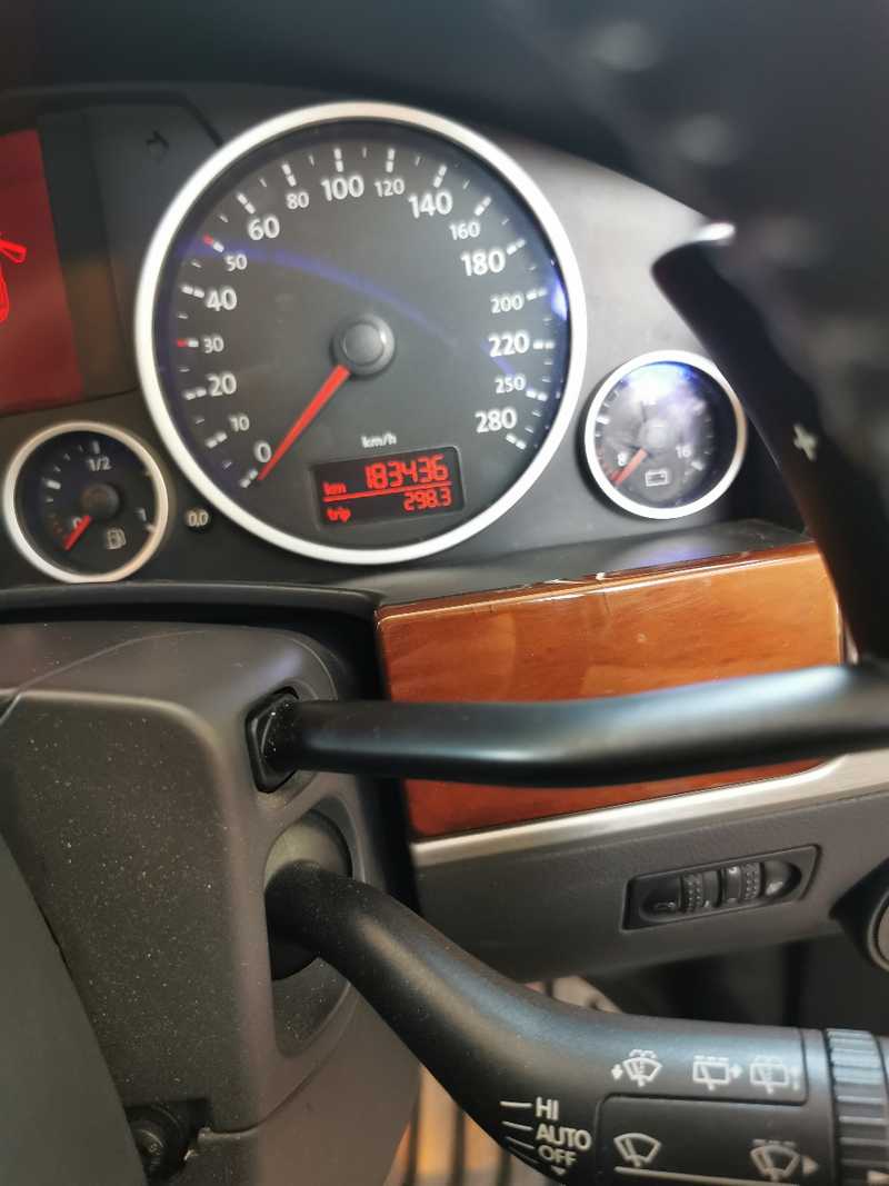 2008 Volkswagen Touareg 2,5L 2008 Cyprus