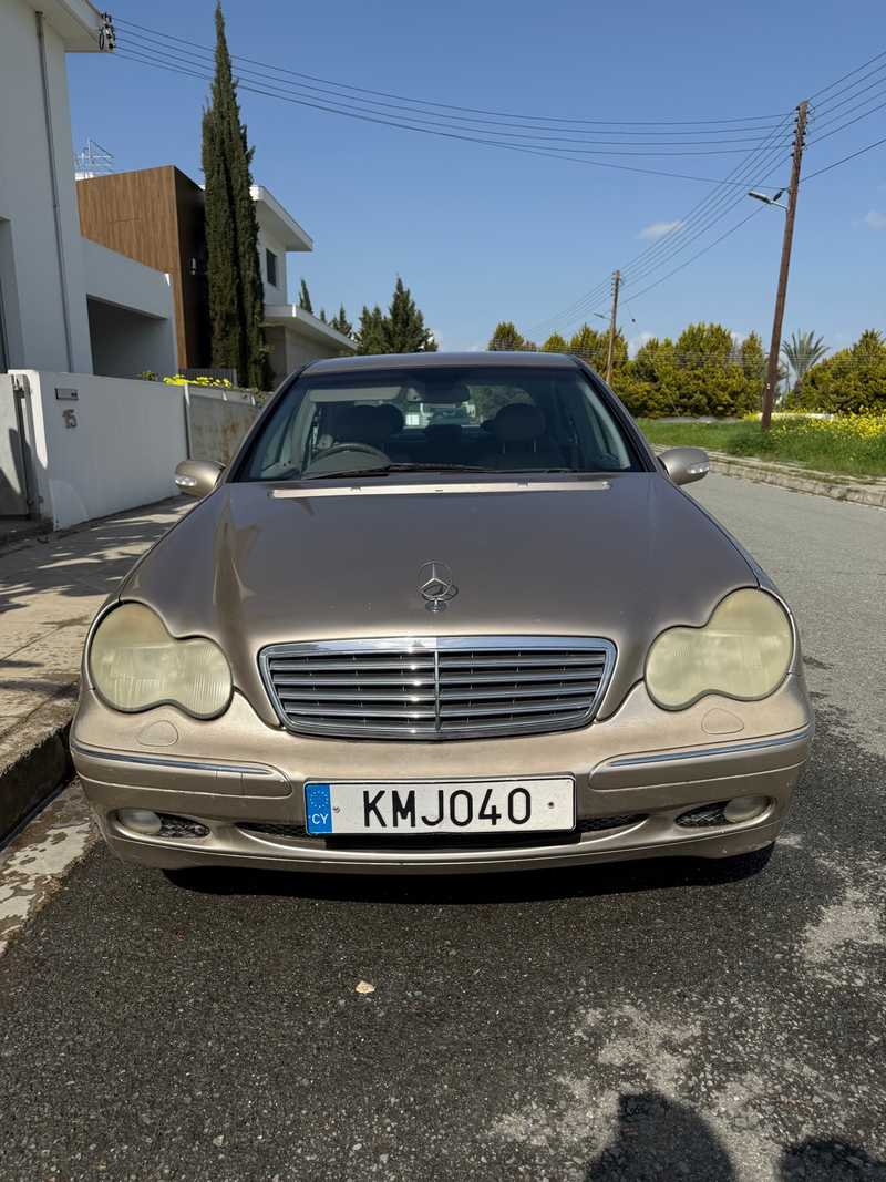 2002 Mercedes-Benz C-Class 2,0L 2002 Cyprus