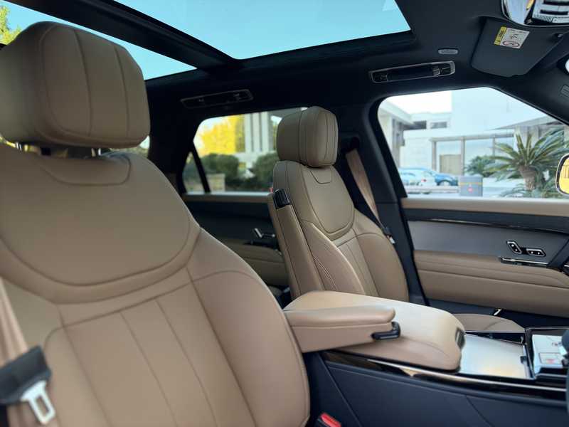 2026 Land Rover Range Rover Sport 3,0L 2026 Cyprus
