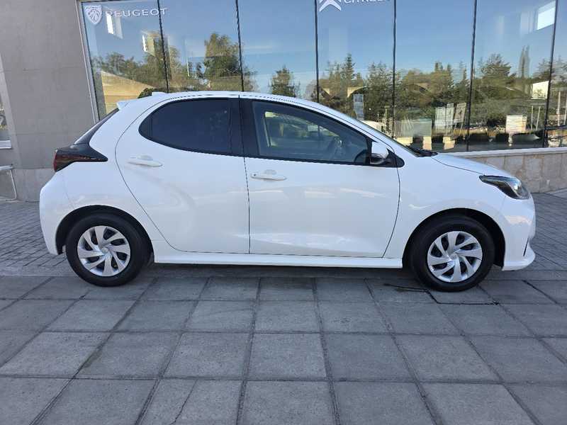 2022 Toyota Yaris 1,5L 2022 Cyprus