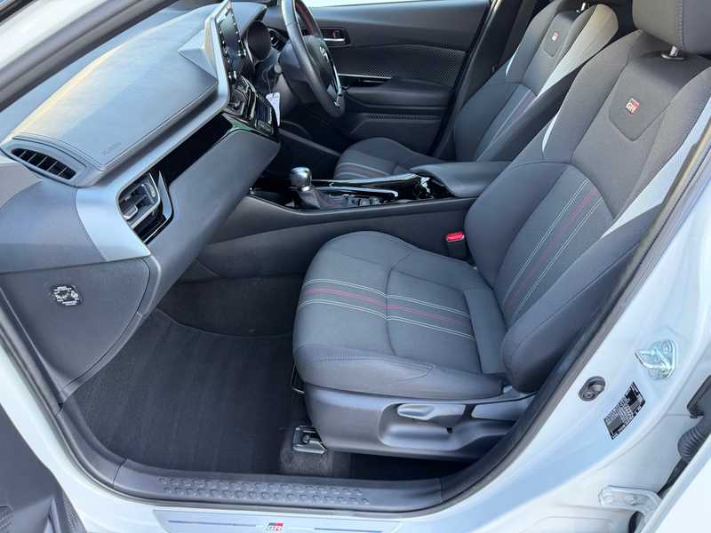 2021 Toyota C-HR 1,8L 2021 Cyprus