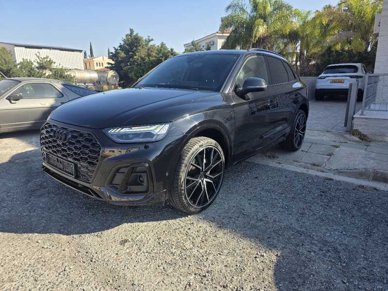 Audi Q5 2,0L 2022