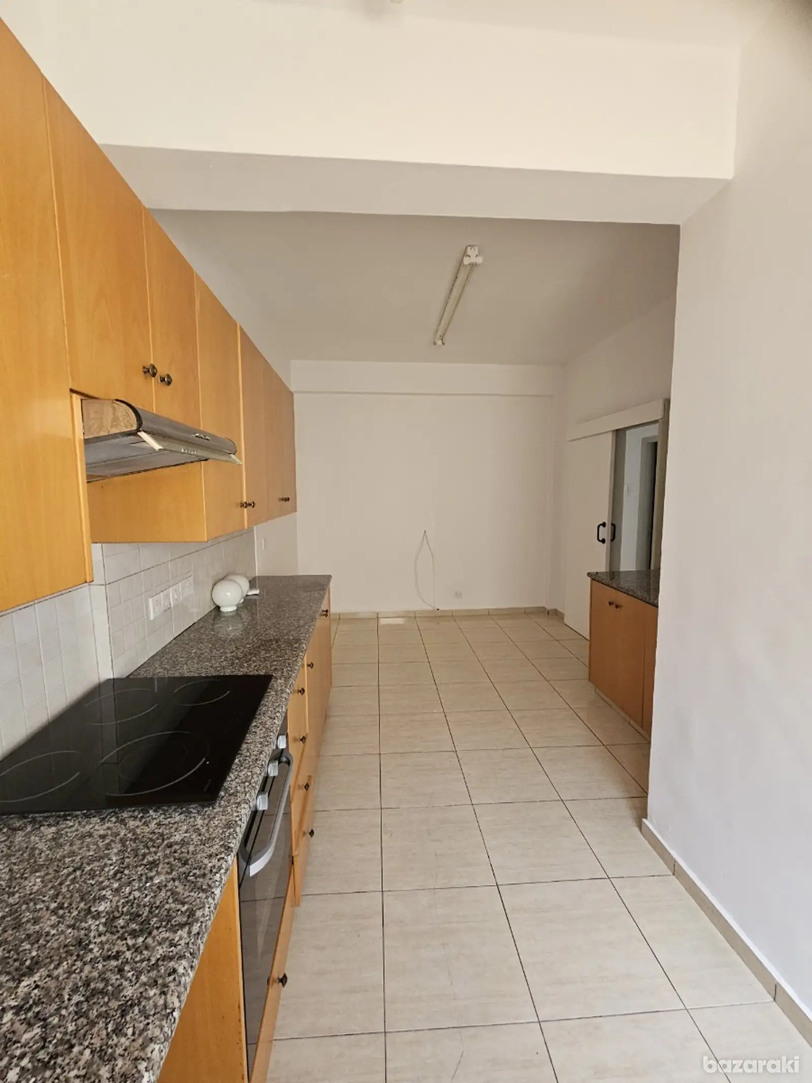 House, 3 bedrooms — 11