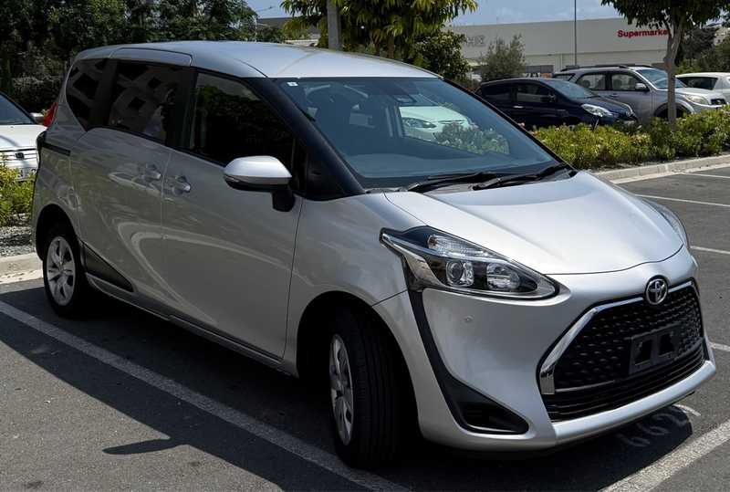 Toyota Sienta 1,5L 2022