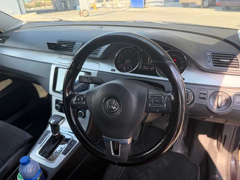 2010 Volkswagen Passat 1,4L 2010 Cyprus
