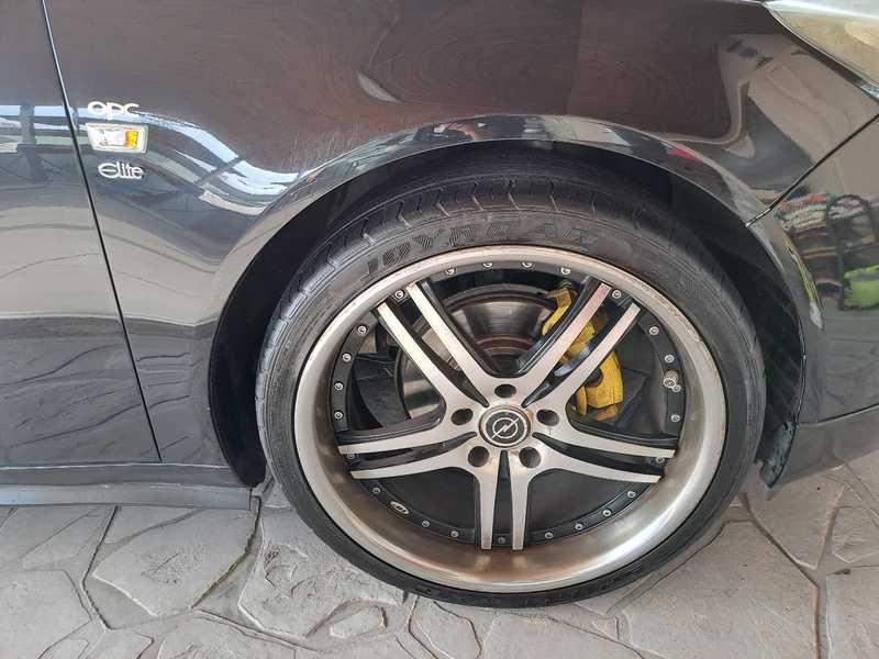 2009 Opel, Vauxhall Insignia 2,0L 2009 Cyprus
