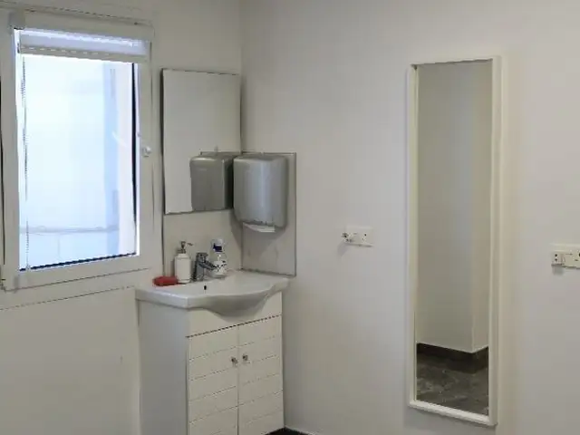Room in a medical center, Limassol — Germasogeia Tourist Area