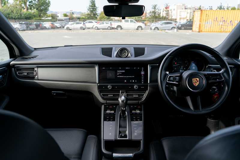 2022 Porsche Macan 2,0L 2022 Cyprus