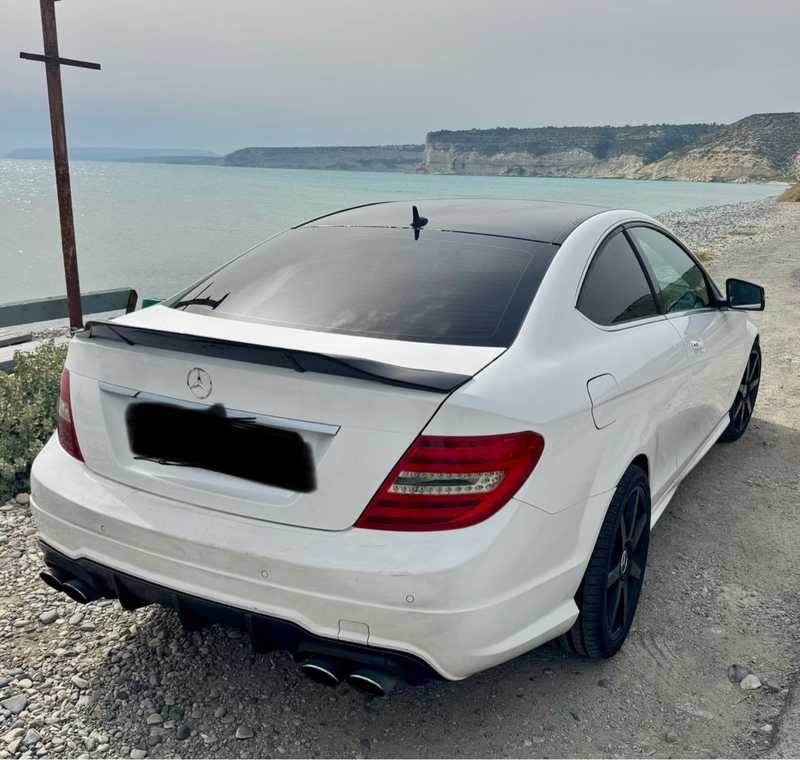 2014 Mercedes-Benz GLC-Class 2,0L 2014 Cyprus