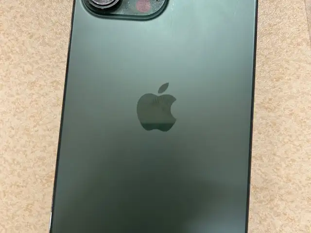 Iphone 13 pro max, Nicosia — Egkomi