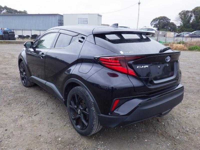 2022 Toyota C-HR 1,8L 2022 Cyprus