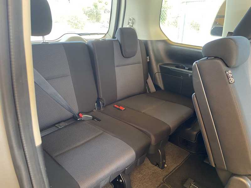 2022 Nissan Serena 2,0L 2022 Cyprus