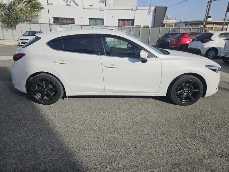 2017 Mazda Axela 1,5L 2017 Cyprus