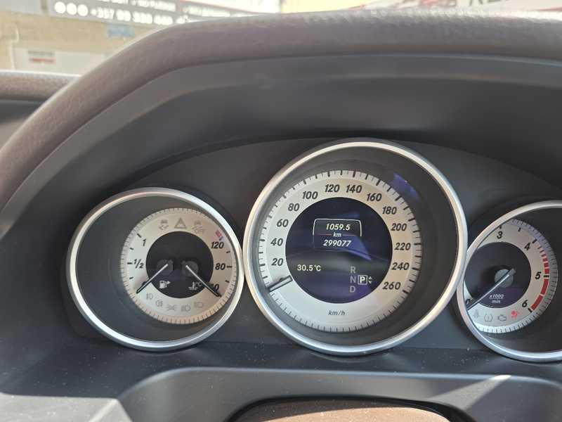 2015 Mercedes-Benz E-Class 2,2L 2015 Cyprus