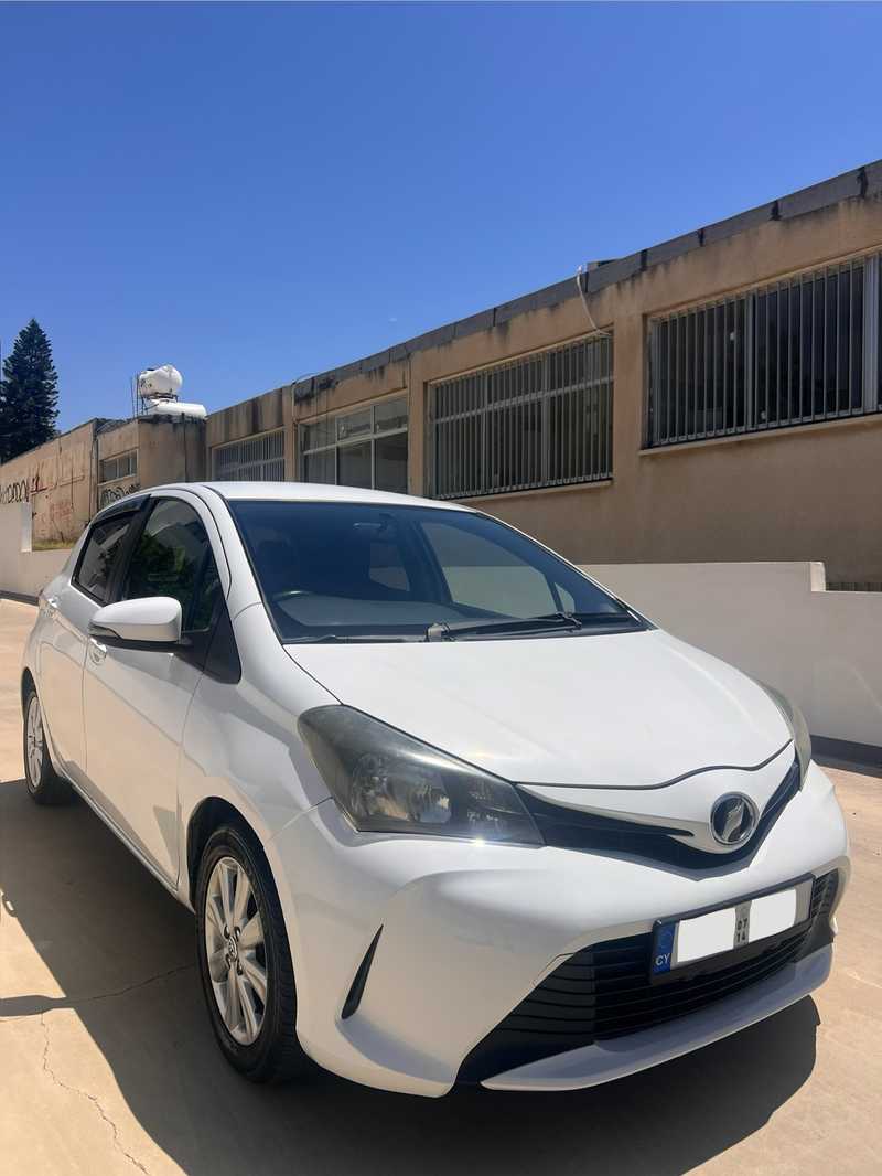 2014 Toyota Vitz 1,3L 2014 Cyprus